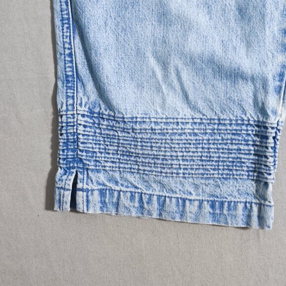 Christopher & Banks Capri Jeans women's size 10 hard washed denim blue high rise - Picture 7 of 13